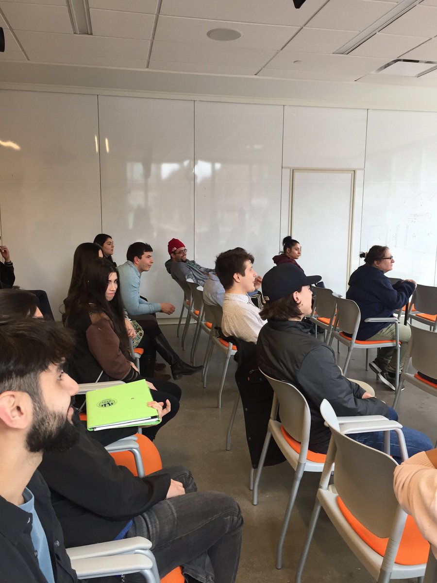 GinnJulie's tweet photo. #HubSpot https://t.co/gaKOhKXT1k
