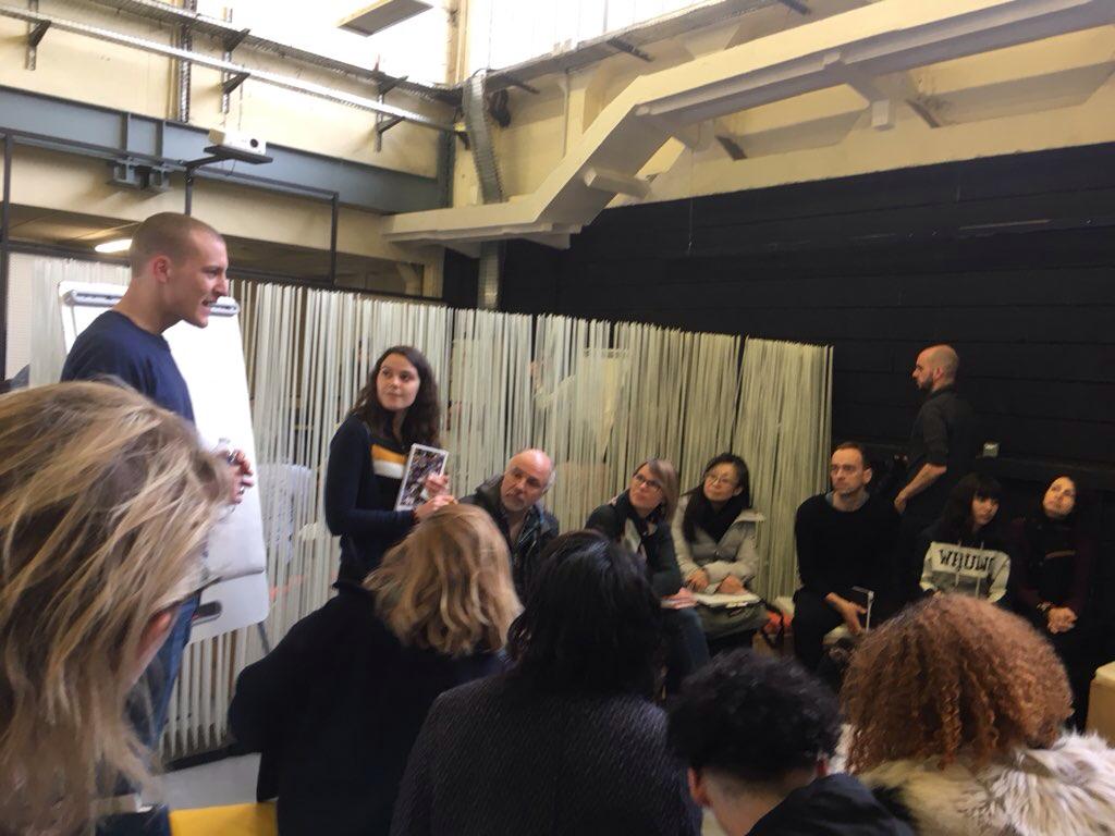 moovjee_'s tweet photo. Merci à Grégoire de @Remembr_App pour cet échange riche sur son expérience d'entrepreneur lors de l'Atelier @Kangae au salon #O21 https://t.co/E1AyOr6fsb