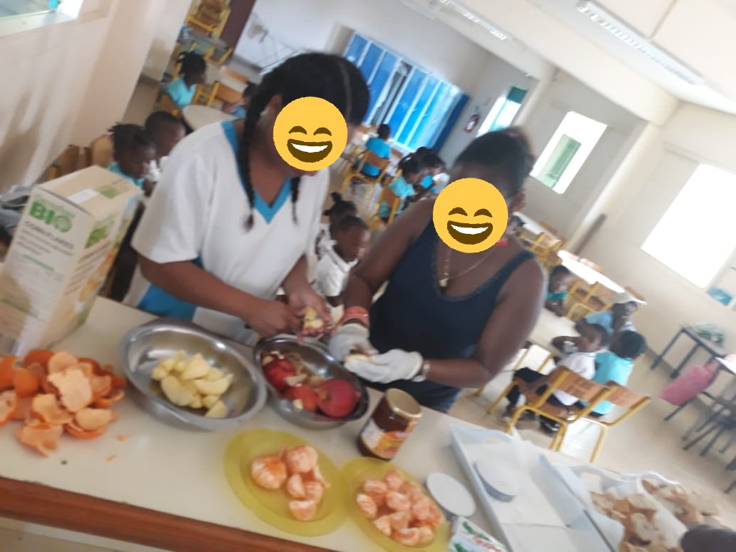 GeorgesSteph2's tweet photo. #9720161T #RDVNum19 #semmat972 Action PE/Atsem autour du petit dejeuner @CircoFdF1 https://t.co/DqbioFDxpw