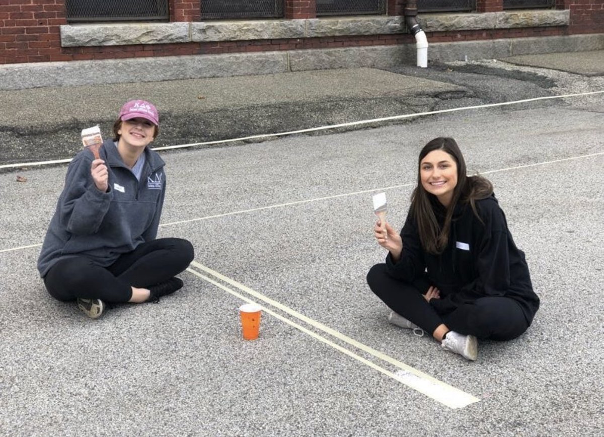 One week away from Greek Day of Service! ATTENTION ALL SNHU GREEK ALUMNI - are you interested in giving back to the Manchester community with the active Greek community NEXT Saturday? We encourage you and your families to register through the alumni office today!