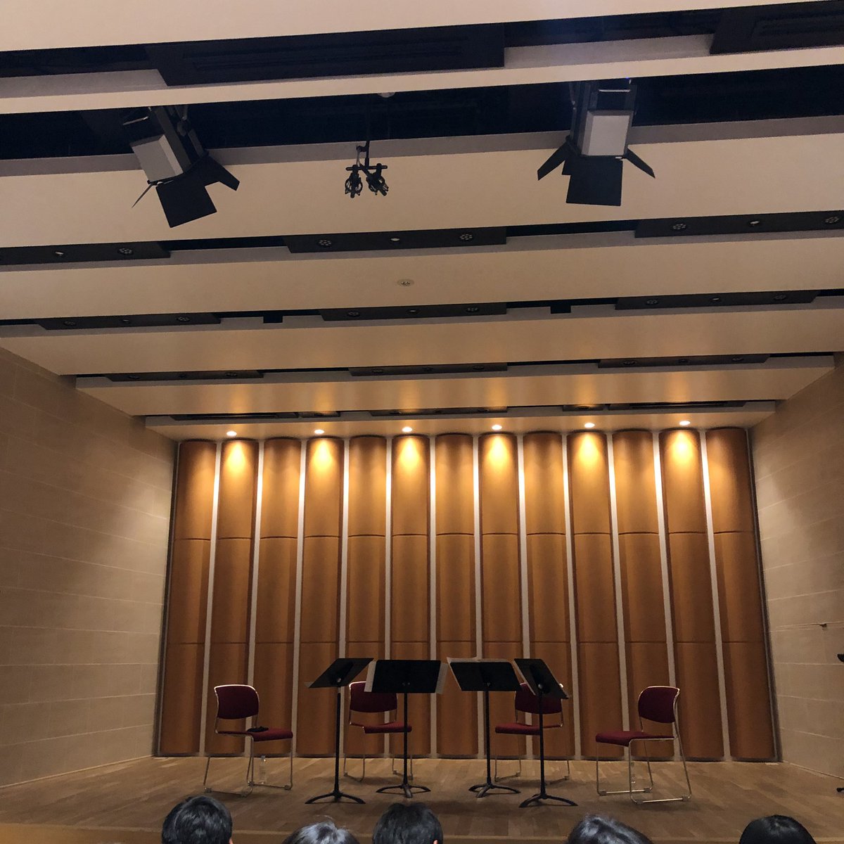 n363363's tweet photo. 午後は、#NOKsaxophonequartet #4thConcert へ。🎷🎶
去年は #ぎふ清流ハーフマラソン 直後で、後半しか聴けませんでしたが、今年はギリギリセーフ。😅
またまた凝ったチラシ&プログラムデザインでした。
#saxophonequartet
#福田彩乃 #坂井利絵
#佐藤杏奈 #西田早希
#ドルチェ楽器名古屋店 https://t.co/V3NN2v5hVO