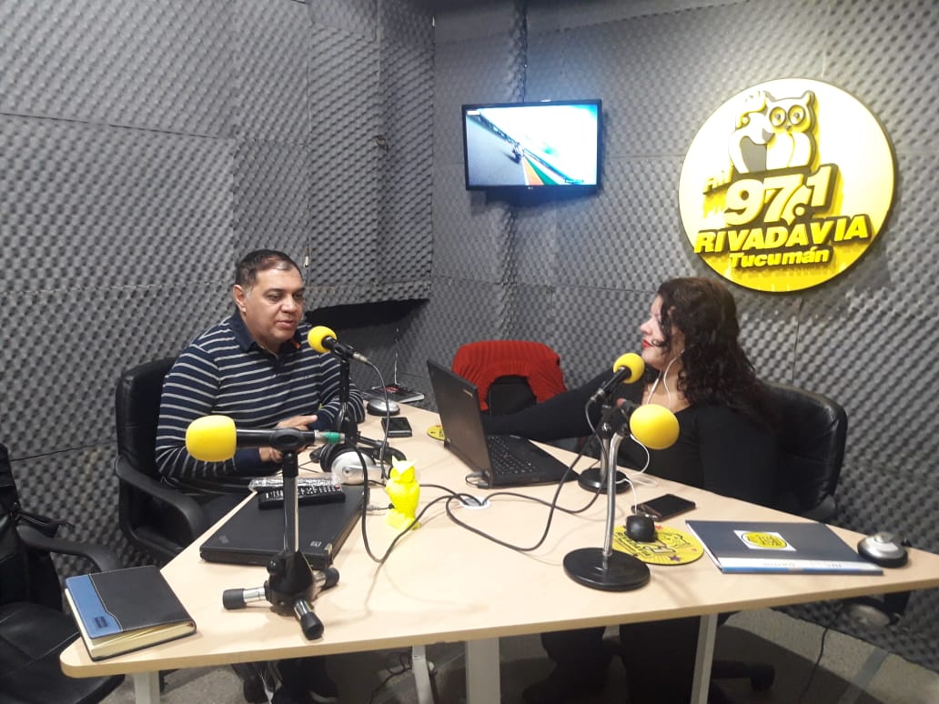 DanielDeiana3's tweet photo. Hasta las 11 estamos junto a @Alicialocutora en #MutualismoEnVivo por @rivadavia971
#TuMutual https://t.co/Y2Dm9vfPhu