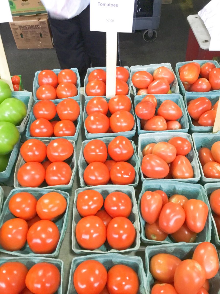 CNYRMA's tweet photo. This Saturday Farmers Market has colorful peppers, Alaskan cod, beautiful tomatoes, and Thousand Islands Wine! Come over before 2pm. Shop fresh produce and support local businesses. #cnyregionalmarket #alaskancod #thousandislandswinery https://t.co/TmWPZLgQDi