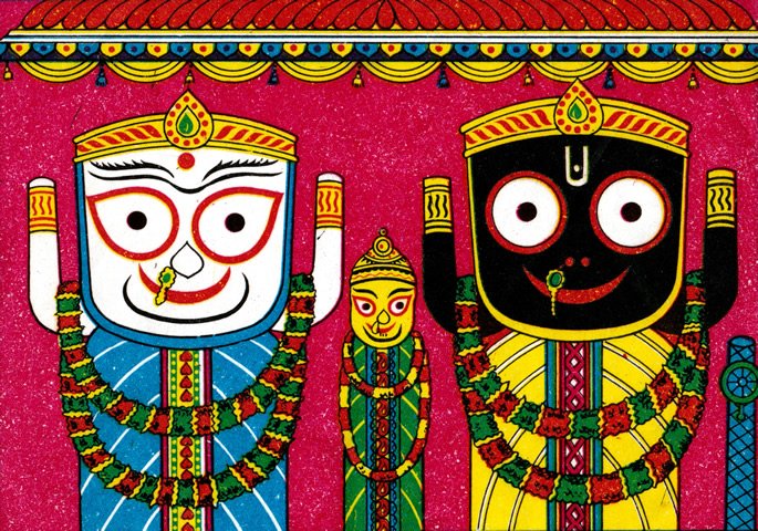 インド神話の天竺奇譚 A Twitteren 普段のジャガンナート様はこんなかんじだよ ３人揃っているのは左から白がクリシュナの兄バララーマ 黄色が妹のスバドラー アルジュナの妻 黒がクリシュナ様 ジャガンナート プリーにあるジャガンナート寺院に祀られている