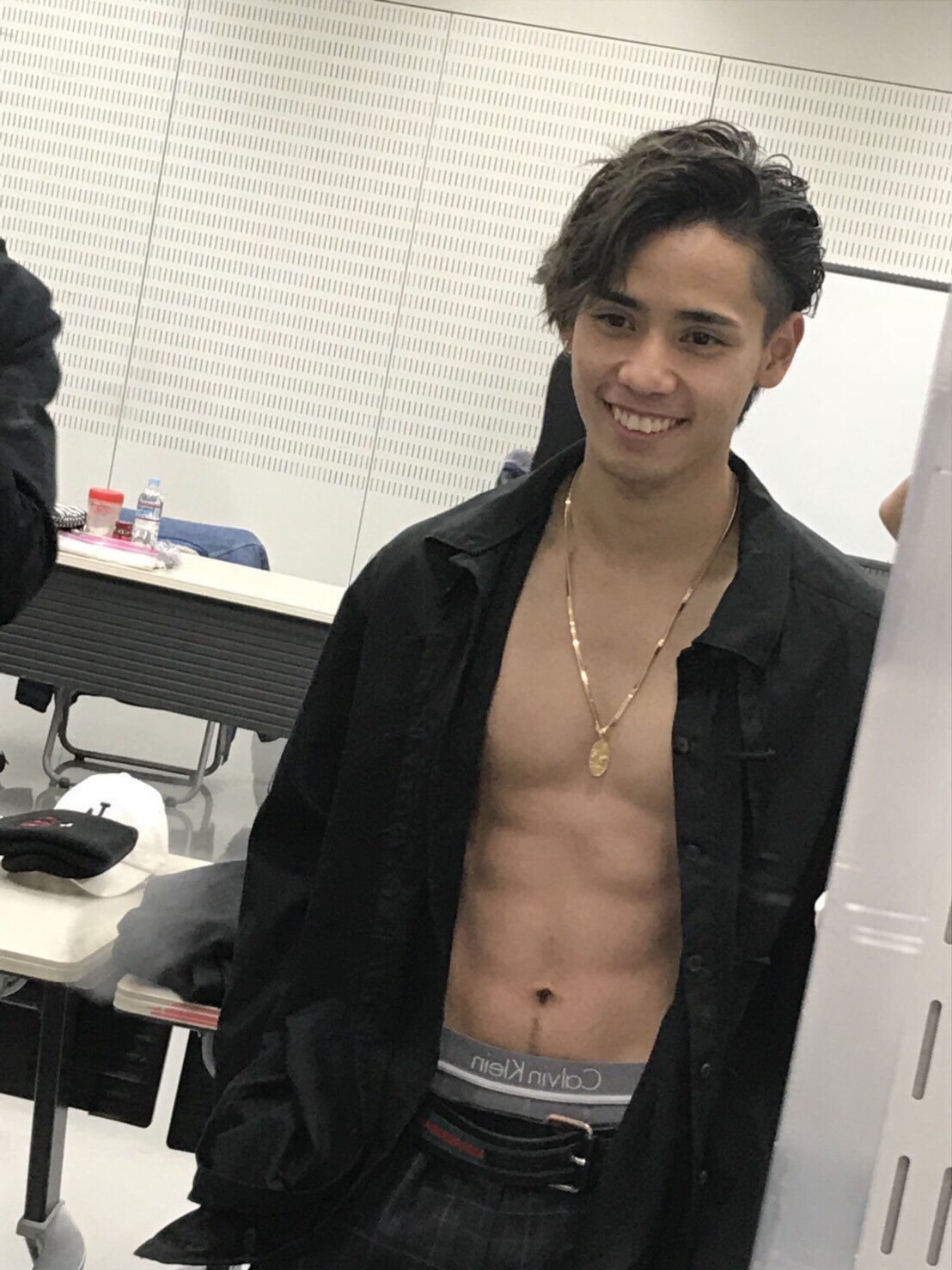 神谷健太 Lサイズ るいれな*固定 على X: 