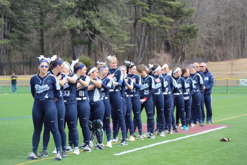 RivSoftball's tweet photo. 🚨🚨 GAMEDAY 🚨🚨

It’s finally time for our GNAC opener! 

🆚 | @Suffolk_U 

📍 | PMA (Hudson, NH)

⏰ | 1:00 PM &amp; 3:00 PM

#RoadToGNACs #GameDay 🥎 https://t.co/6162nIhMmg