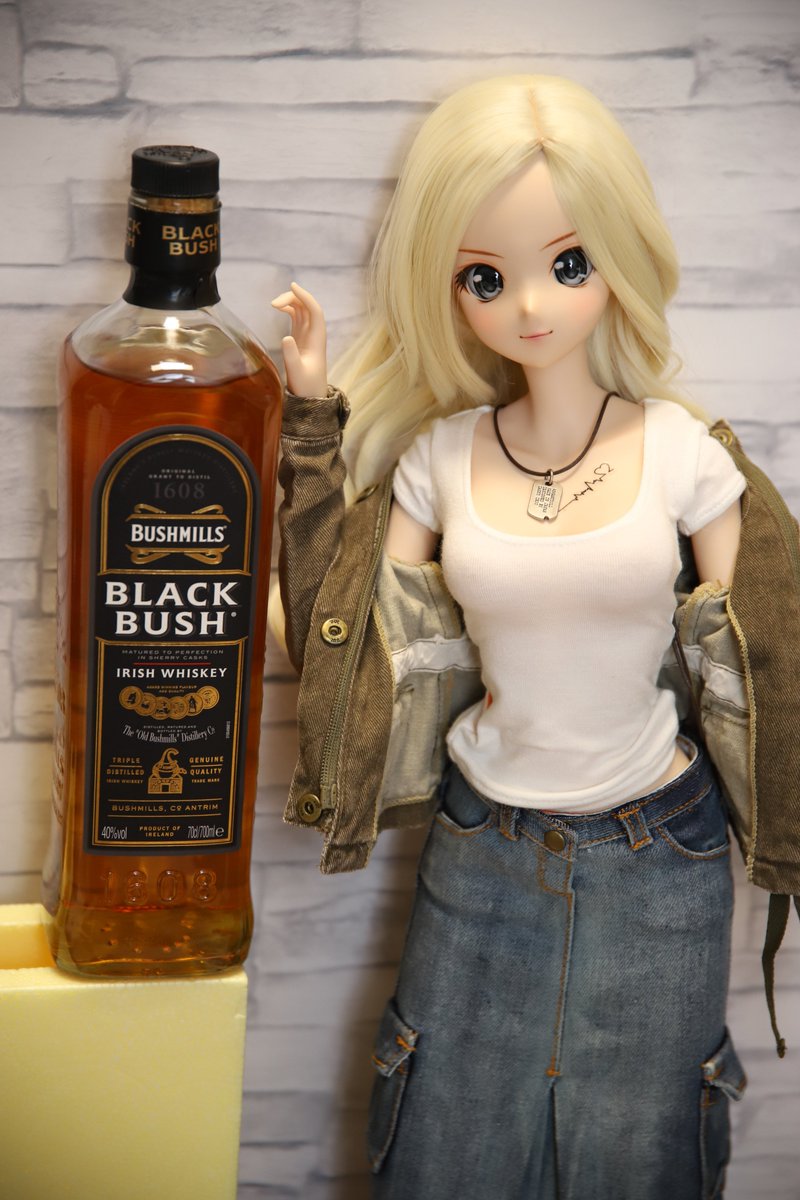 pontapokopen's tweet photo. 今日はメロディさんと「BLACK BUSH」
#smartdol https://t.co/WVHsKDdrO4