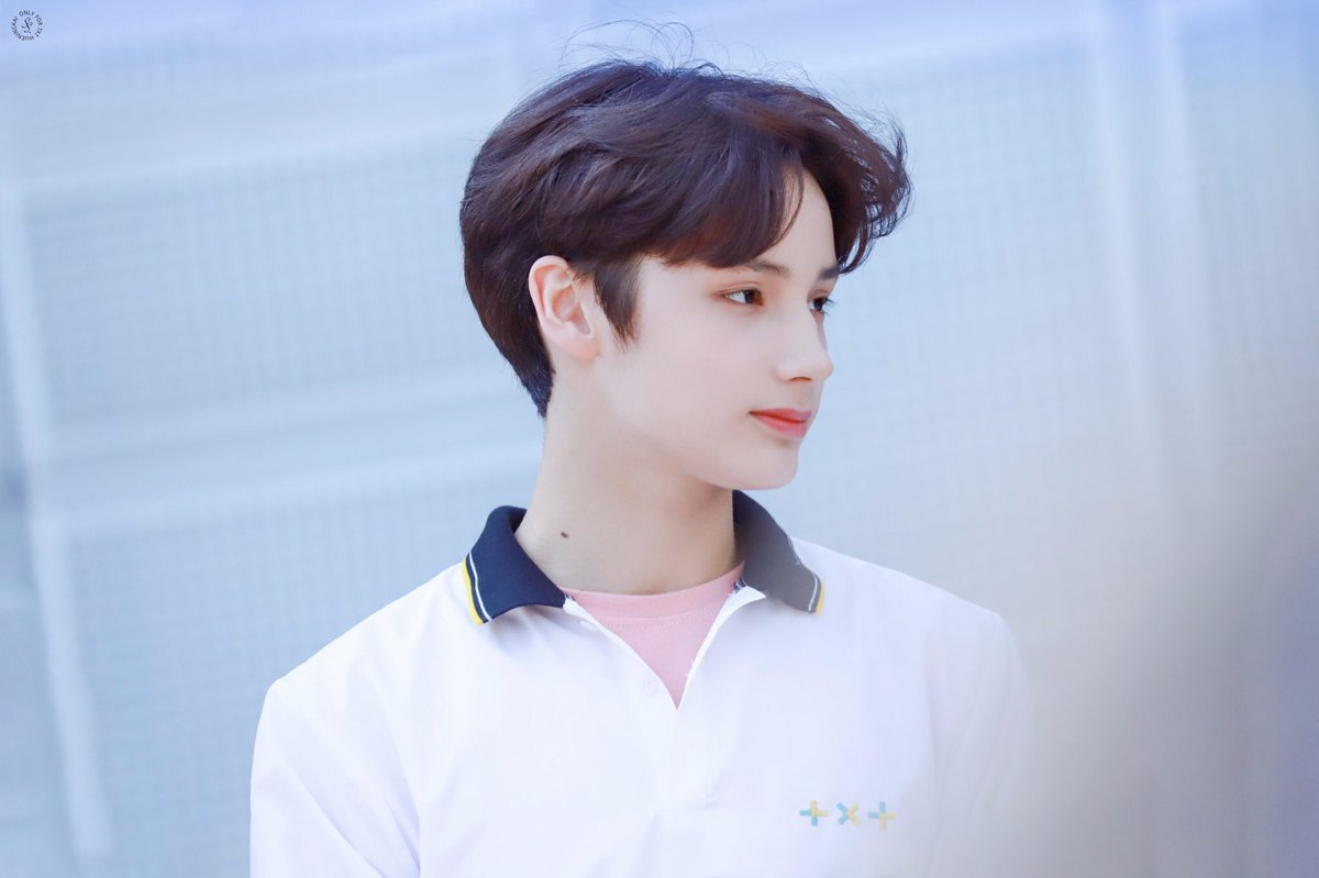 Kai pics 🐰 (@hueningpics) / Posts / X