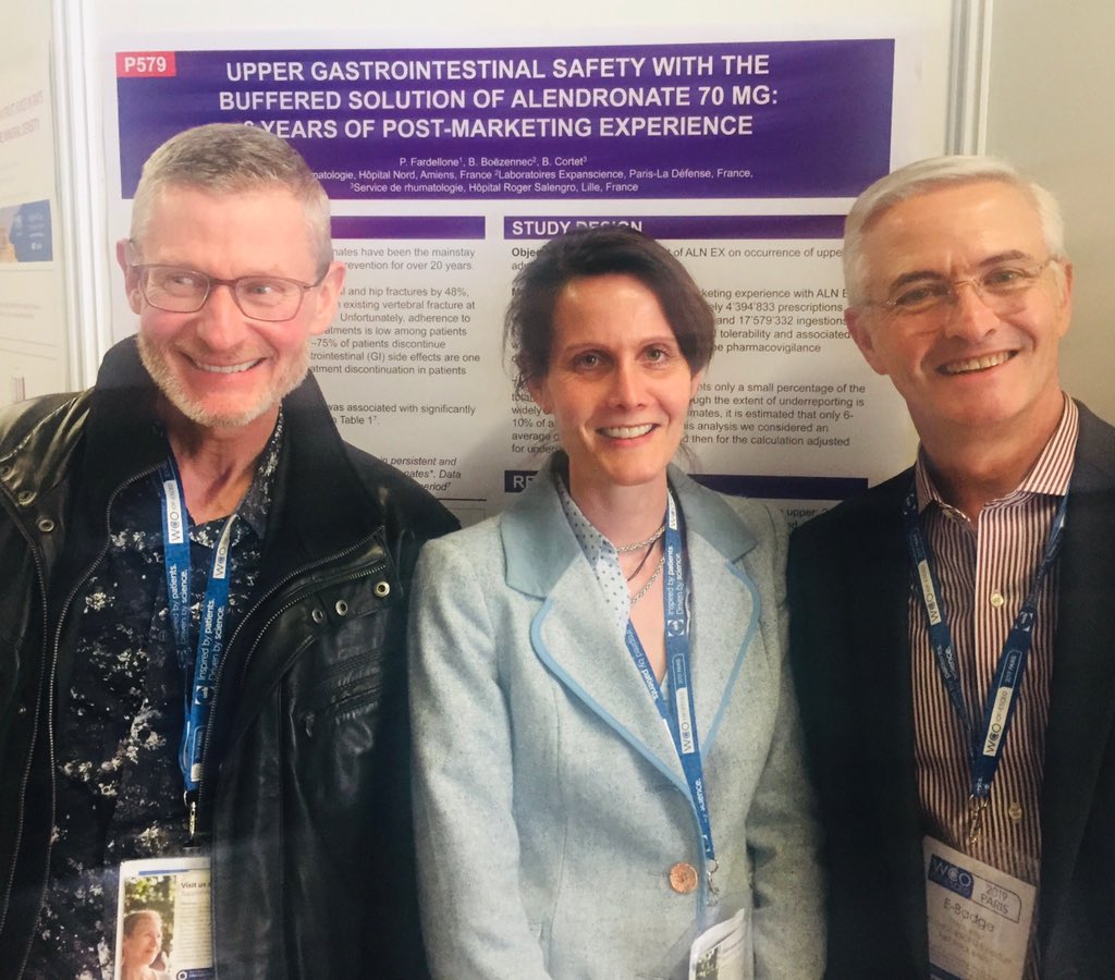 arthrolink's tweet photo. WCO IOF #ESCEO 19 Dream team to present our poster at the congres #Expanscience #EffRx @expanscience_fr https://t.co/jHvLCsA6BD