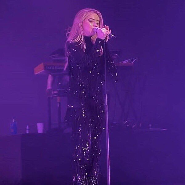 singularshows's tweet photo. photos from the Seoul Show (6th April)โจโจโจ https://t.co/iPu2Dft4jJ