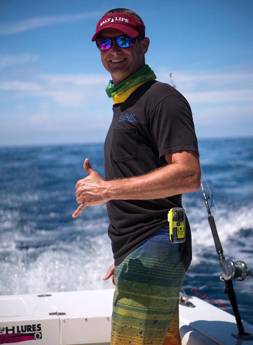 CaptJimmyNelson's tweet photo. Just a reminder to stay safe out there and never leave the dock without an EPIRB or PLB. #406Day19 @ACRARTEX @OceanSignal #safetyfirst @RealSaltLife @CaptJimmyNelson https://t.co/EFFqpqkQZA