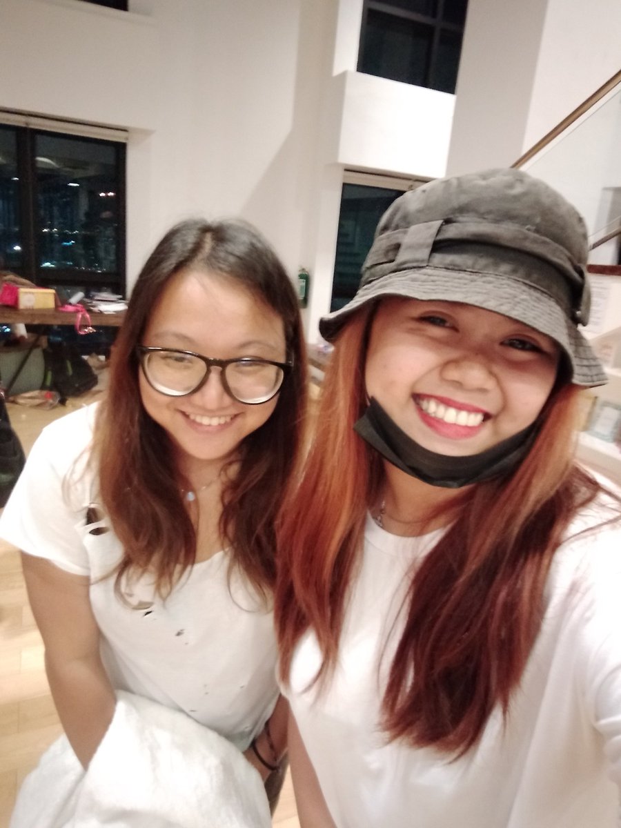 TineYooKoo's tweet photo. (04.06.19)

Nice to meet you ate Tin 😁 same name, same bias, same braincells? Haha. Thank you poooo 😊💕

#Vernorexia #ASmileAsSweetAsSpring #ADayAsJunhoe https://t.co/MyHNeOPAjo