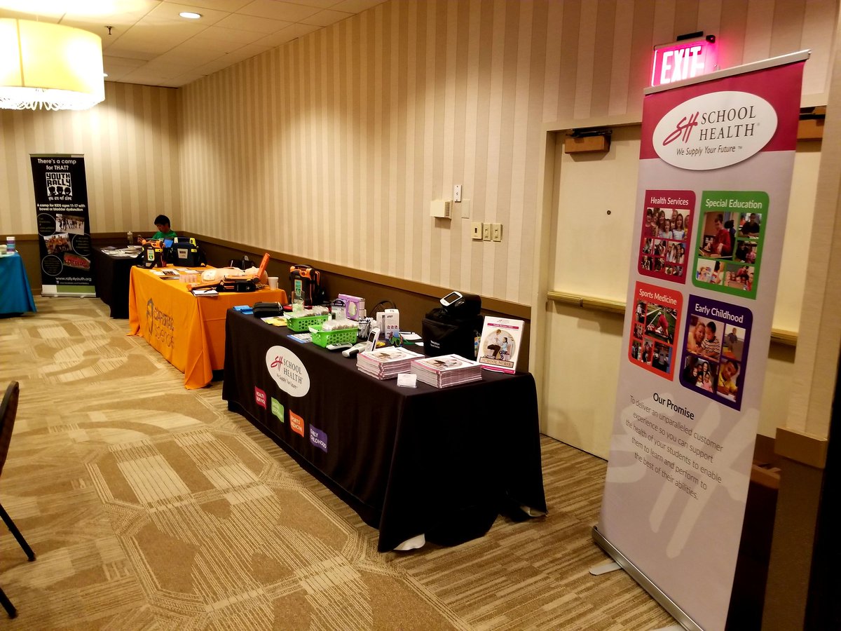 CyrustheVII's tweet photo. Fun Saturday morning at the Missouri Association of School Nurses annual conference. Thanks for having us! #SchoolHealth https://t.co/LqNDySMm7X