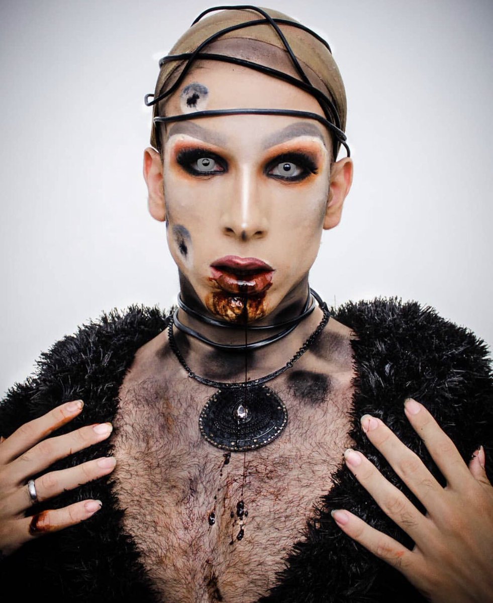 artofbeingqueer's tweet image. Today’s category is PHENOMENAL! @itsjustevery 🖤
Killing it with these looks! 🔥

#dragqueen #dragmakeup #qwerrrkout #thedragqueendom #welovequeens #dragperfection #dragqueensofinstagram #dragholic #thedragbible #queensfrombrazil #gay #queerartist #draglife #sharonneedles