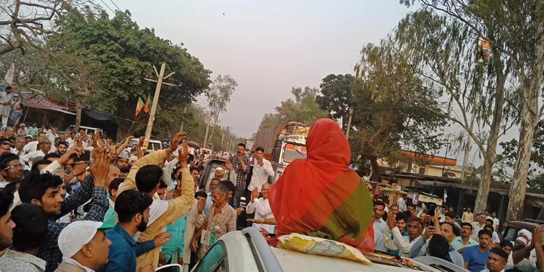 rahulranarld's tweet photo. #Titavi road show
#Charu_Chaudhary
@jayantrld @RLDparty @RLD_IT https://t.co/7M7IClegY3