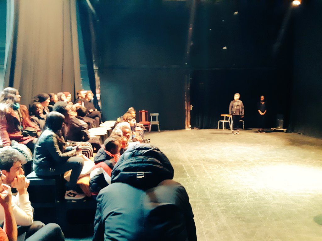 CMemoires's tweet photo. Merci @NefManufacture de nous avoir accueilli pour une répétition de la soiree Paroles Libres du 12 avril prochain au Lab à Pantin. Découverte d'un super lieu pour les habitants des #4chemins !! https://t.co/bwcxFZVDju