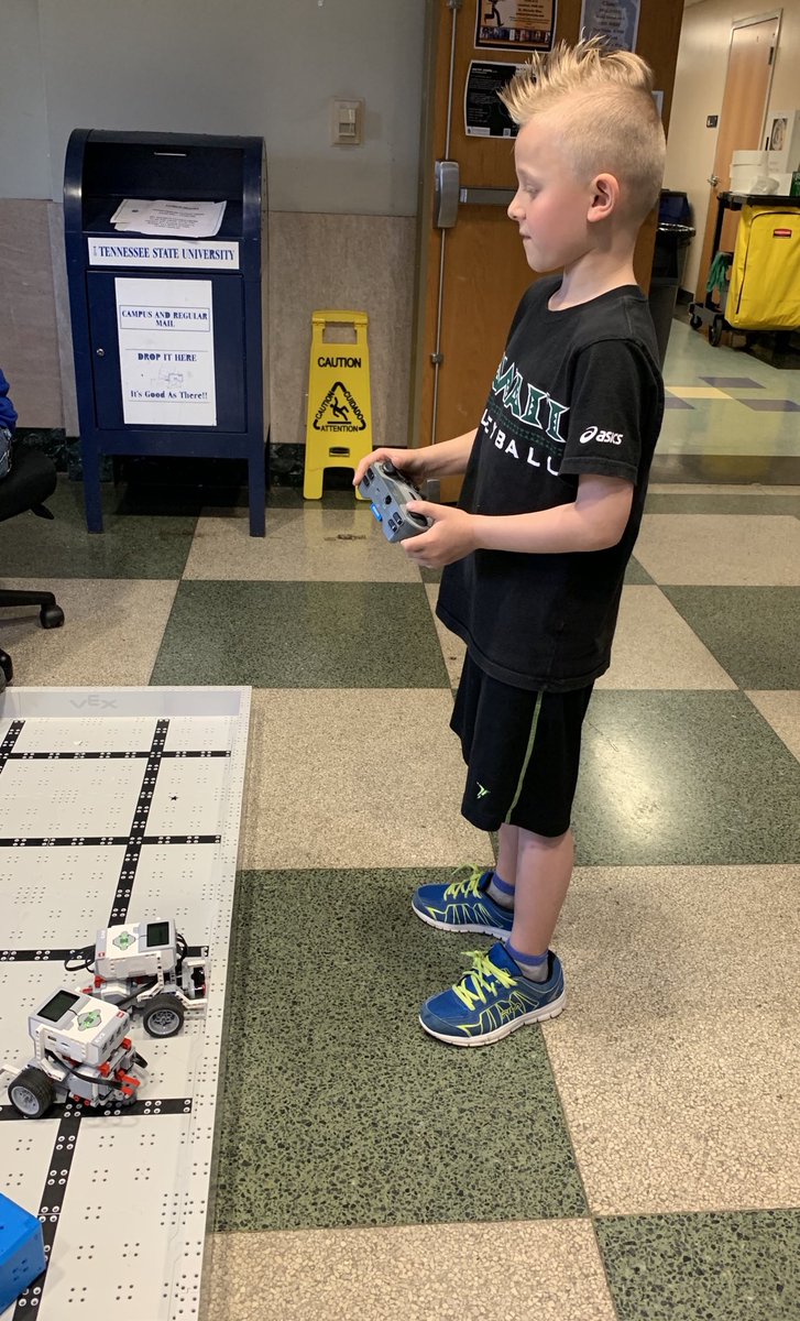 MNPS Encore (@mnpsencore) on Twitter photo Vex IQ robots! Vex IQ robots!