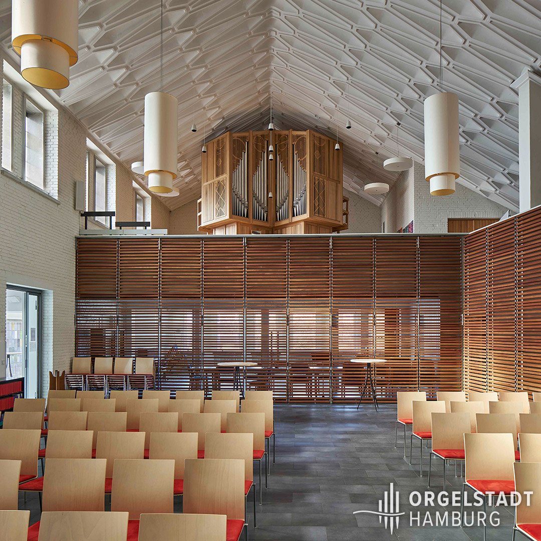orgelstadthh's tweet photo. Orgel in der Philippuskirche (Horn):
Erbauer: G. Christian Lobback (Neuenkirchen /Hamburg)
Baujahr: 1995
Registeranzahl: 14
Werke: 2 Manuale und Pedal
Foto: Alexander Voss
#orgel #orgeljahr #hamburg #orgue #organe #organ #orgelmusik #hamburghorn #orgelmusik #kirchenmusik https://t.co/bTN7cfng5M