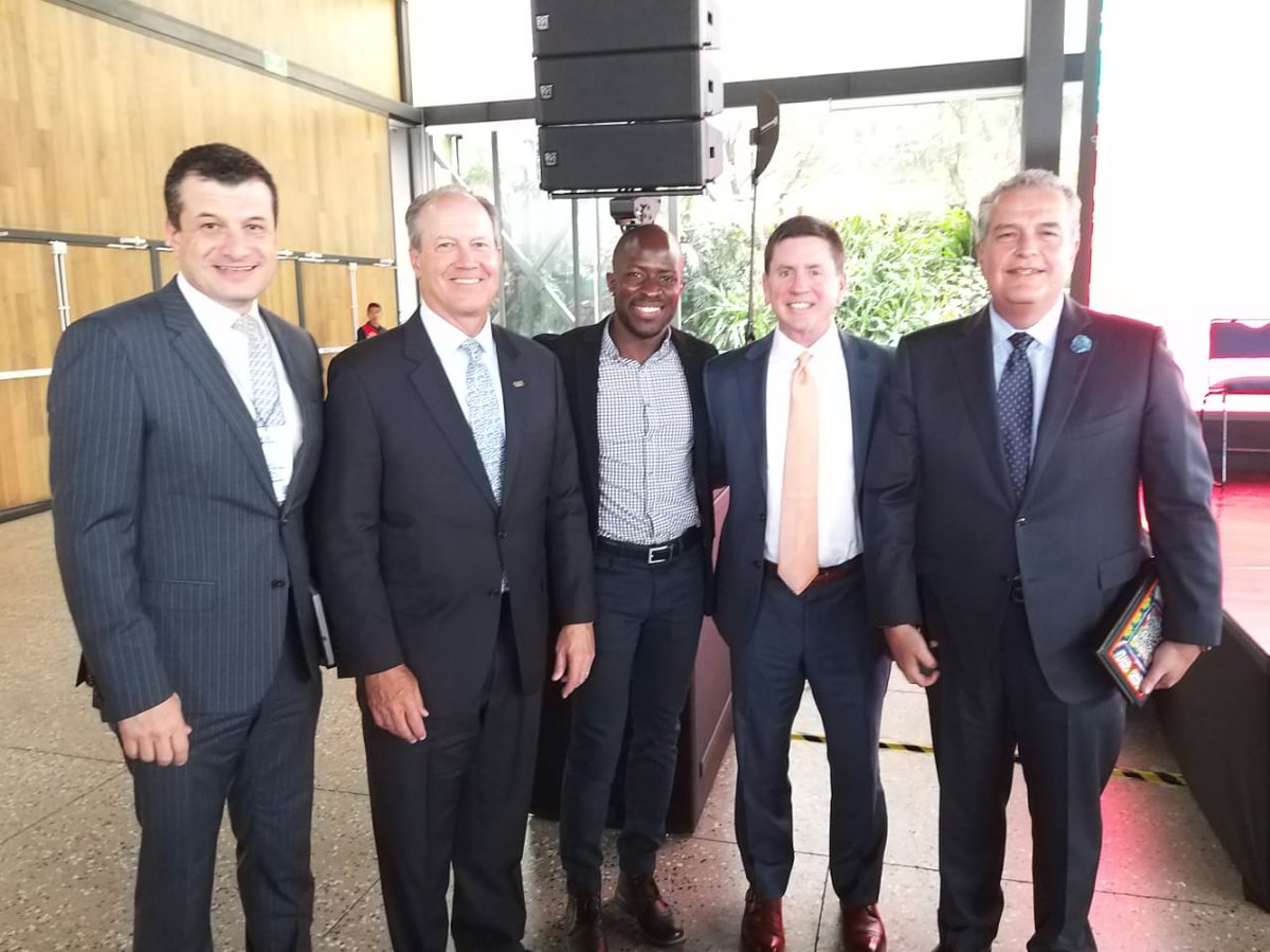 FactorMeetings's tweet photo. #FactorCrítico I 🧐 Por: Verenize Domínguez. 
En la celebración del #GMID2019 hubo un llamado a la unidad de la industria, pero 🤔¿cuál es la estrategia que México 🇲🇽 está poniendo en marcha? 👉 https://t.co/tdc4jkNBvs ✨ 
@COMIR_ https://t.co/kQguFE0QWN