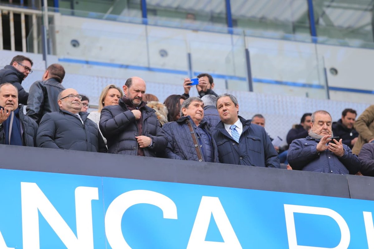 riazororg's tweet photo. Hoy está Augusto Cesar Lendoiro en el palco de Riazor. Su primera vez desde que dejó la presidencia del #Depor https://t.co/l2jqCP7IFB