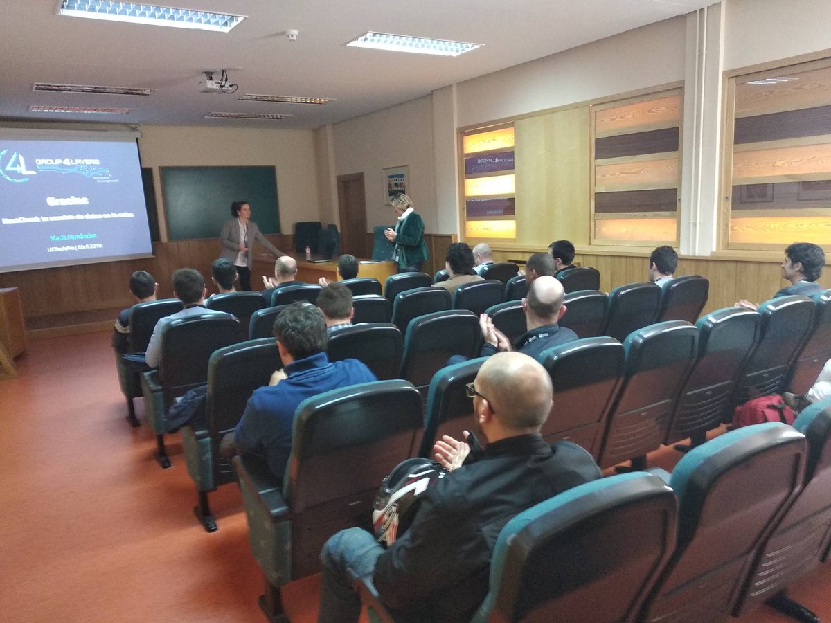 Group4Layers's tweet photo. Terminando la charla de María, mostrando multitud de posibilidades para las empresas con uno de los productos que Group4Layers integra y desarrolla. Acogida con agrado e interés por la audiencia. Muchas gracias #UCTechPro @cienciasunican #nextcloud #cloud #privacidad #privacy https://t.co/n39RnozQBO