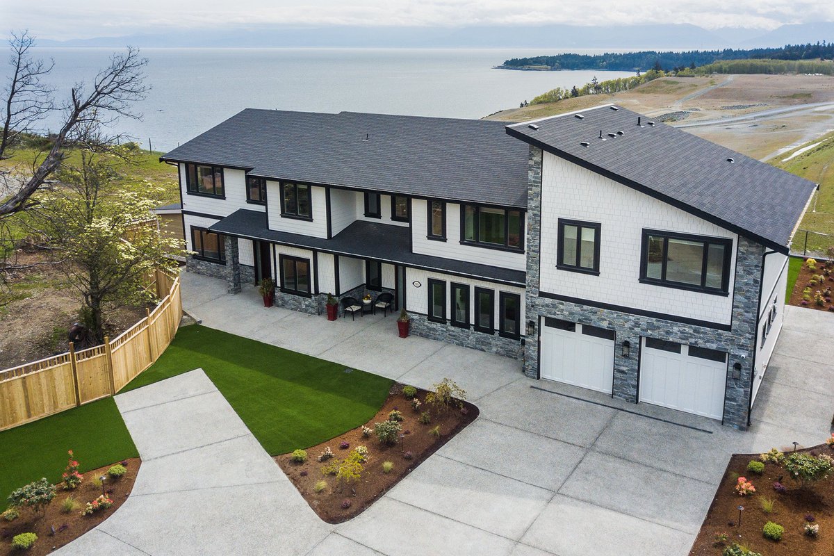 ShannaVargas's tweet photo. Just listed! Stunning waterview executive home! Visit https://t.co/e75QqGaTS4 for more details! https://t.co/3yxYTe7KdX