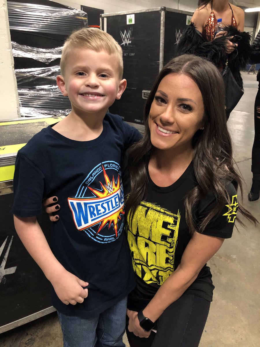 Me and my favorite girl <a href="/KacyCatanzaro/">Kacy Catanzaro</a> ! #WrestleMania #NXTTakeOver