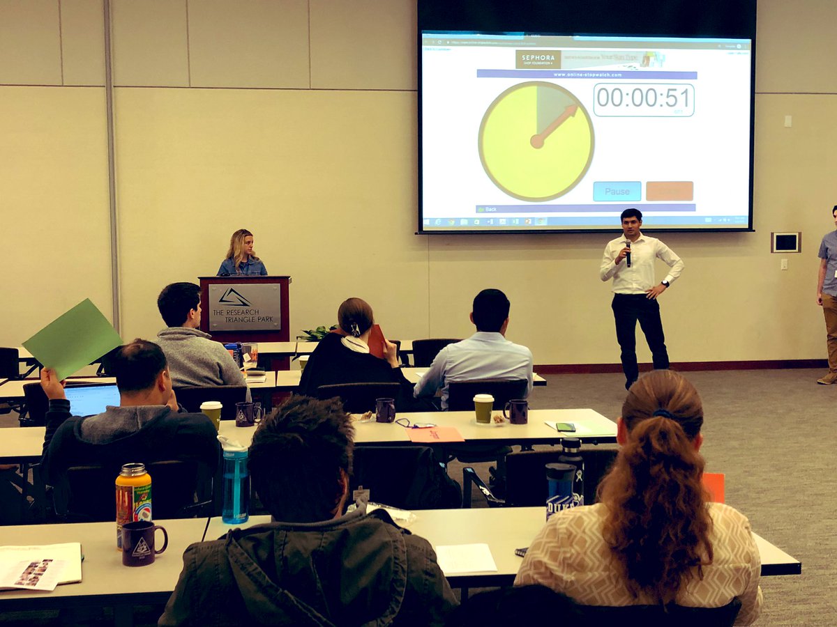 DrManisitDas's tweet image. .@Jess_Griswold is doing amazing work facilitating the Pop Talks throughout #ComSciConTri 2019!  @comscicontri