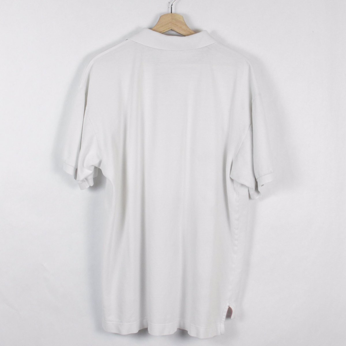 Off_suited's tweet photo. $27 CAD Free Shipping: https://t.co/pVqy4JaTIZ #Nautica #Vintage #Fashion #Offsuited https://t.co/K0DMUx2KMZ
