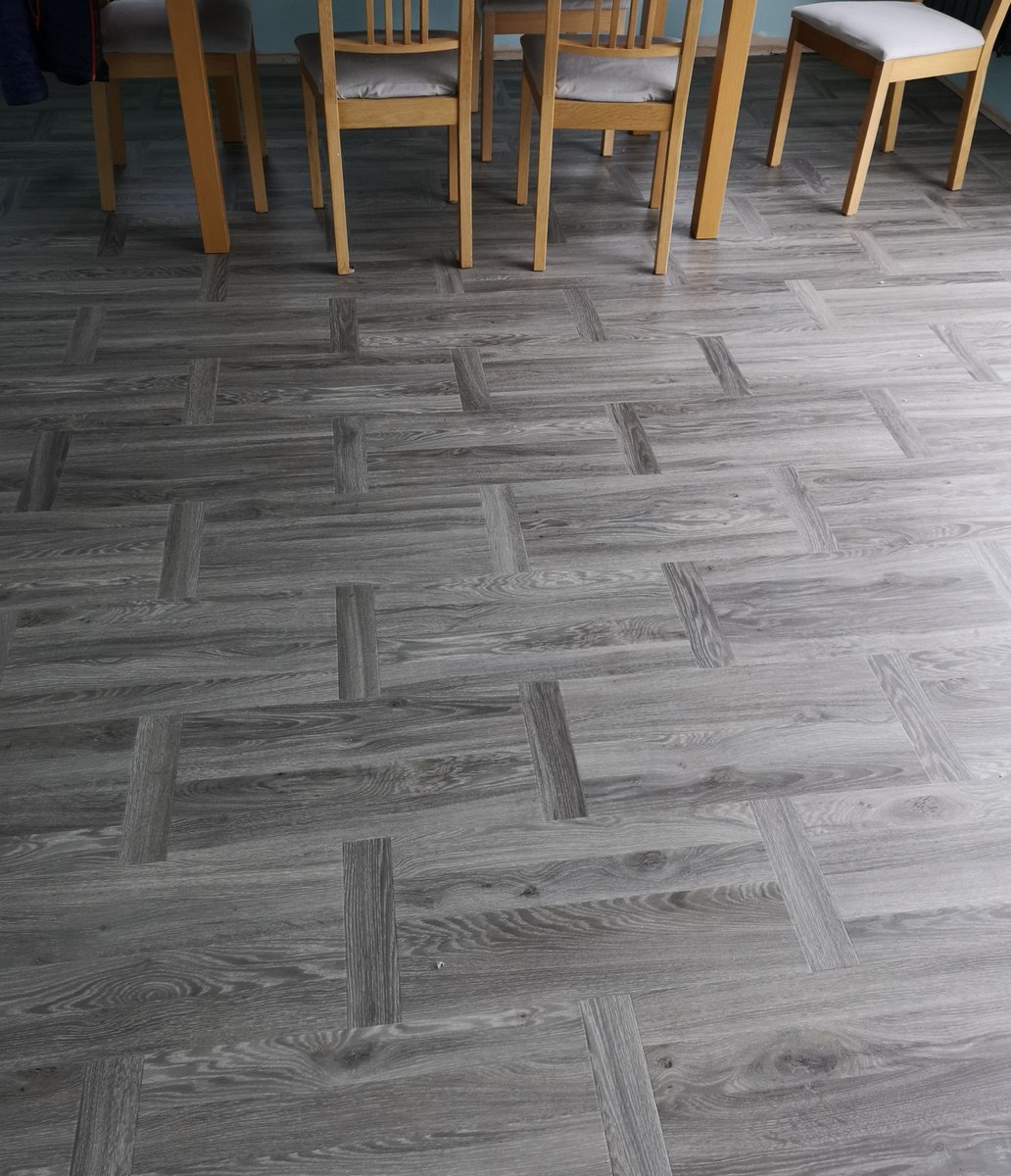 DonaldFlooring's tweet photo. Who ❤️'s this basketweave flooring 🙋‍♀️!? #Moduleo #moodscollection #basketweave #flooring @ModuleoUK https://t.co/lFK3j6yIF9
