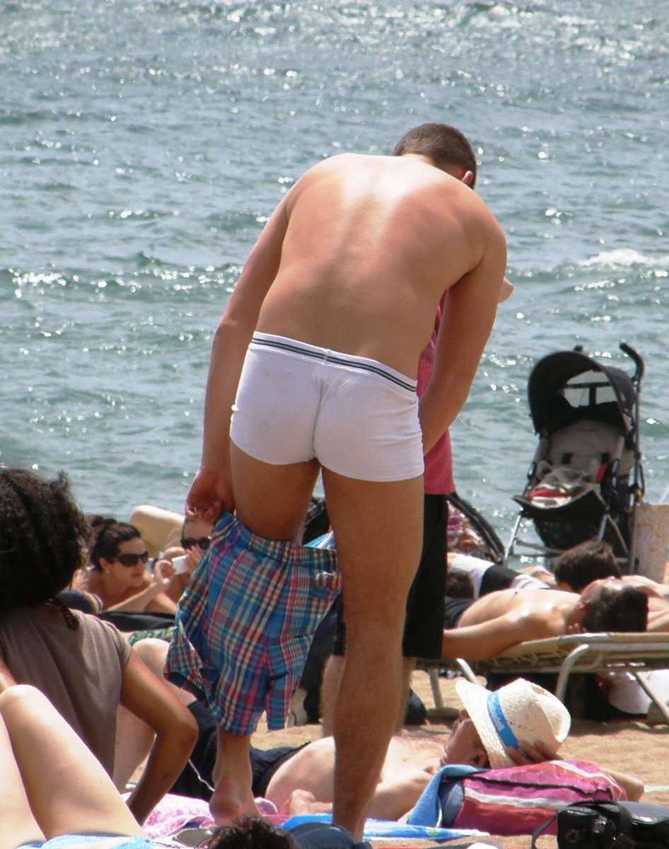 andrewcraig747's tweet photo. BARCELONA
#vpl #dickprint #bigballs #bulge #lycra #guysintightshorts #lycrashorts #guysinlycra #manmound #spandex @bulgespy #bulgespy #bulgespotter #bulgealert @escollection @aussieBum #Sitges @addicted_offic https://t.co/BO2gX5IazV