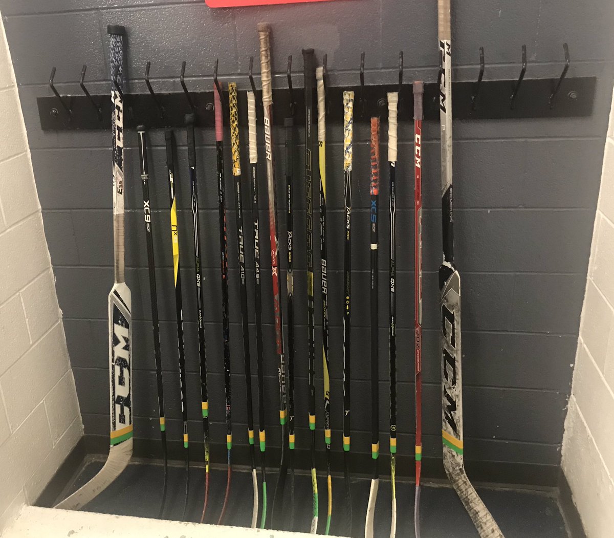 DavidStein76's tweet photo. #humboltstrong Ajax Knights Minor Peewee A - recognizing the 1 yr anniversary at the Pickering Spring Thaw tourney https://t.co/dtiNrtuZNg