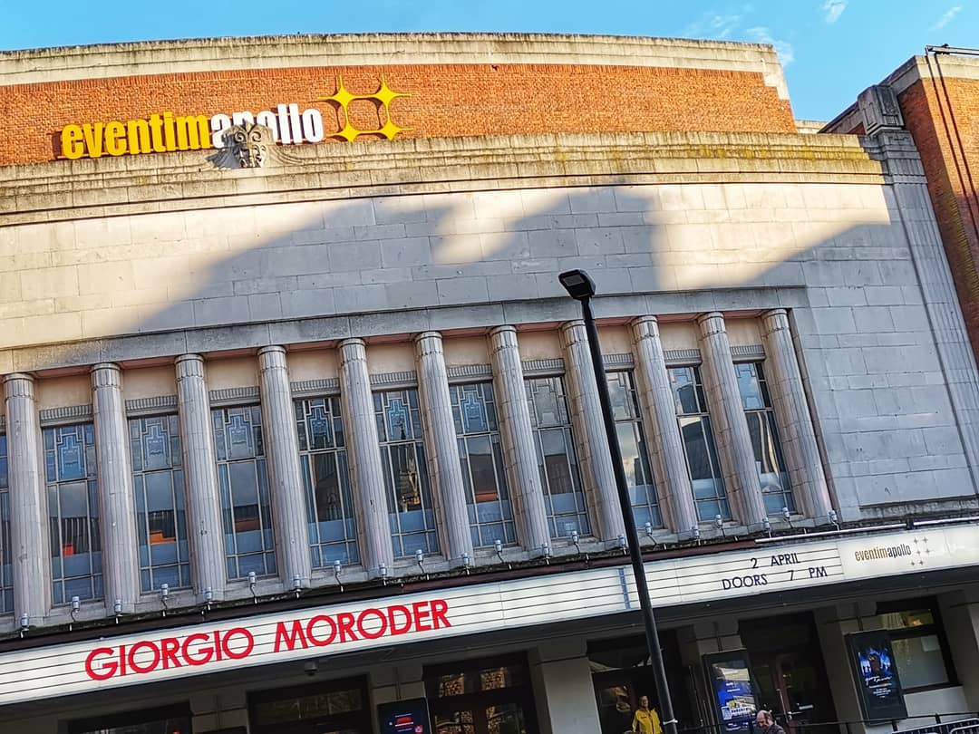 MilCello's tweet photo. London, Glasgow and Manchester audiences, you were incredible. A great week with the Giorgio Moroder family & hearing Giorgios many amazing stories over dinners. More disco next week around Europe 🤩
#giorgiomoroder #donnasummer #cellist #sessioncellist https://t.co/lkrEjoaazW