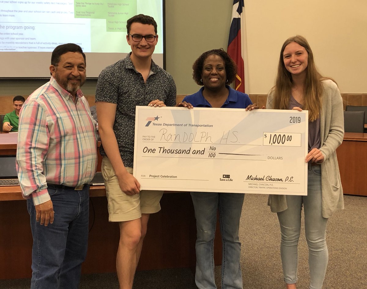 TxDOTSanAntonio's tweet photo. Congratulations to our Project Celebration winners from International School of the America’s, Judson Early College Academy and Randolph HS. These schools gave video presentations about vaping and won funding for their schools graduation celebration. #ProjectCelebration https://t.co/2hNNPrcQSD