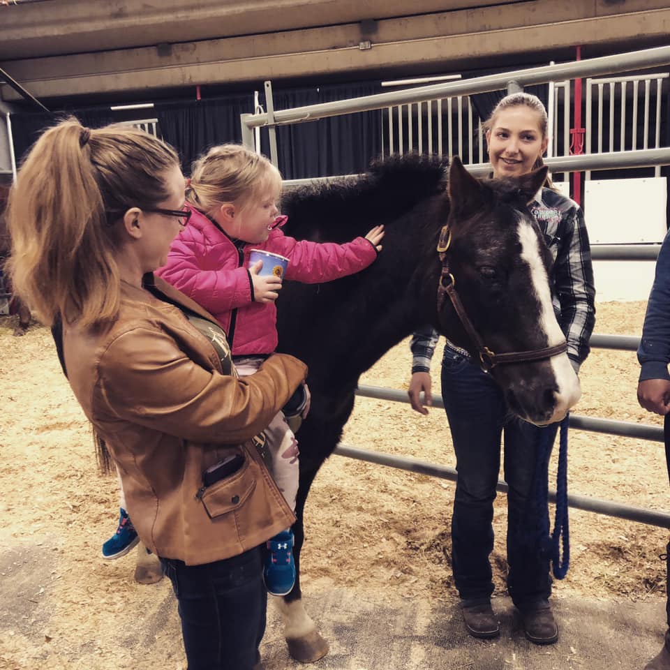 Sweet Peyton makes a new friend in Cookie, one of the Ponies at #CSAggieDays. How many friends do you have down here?
Doors open in less than an hour to the public.
Open 10 - 4, Saturday and Sunday,
Nutrien Western Event Centre