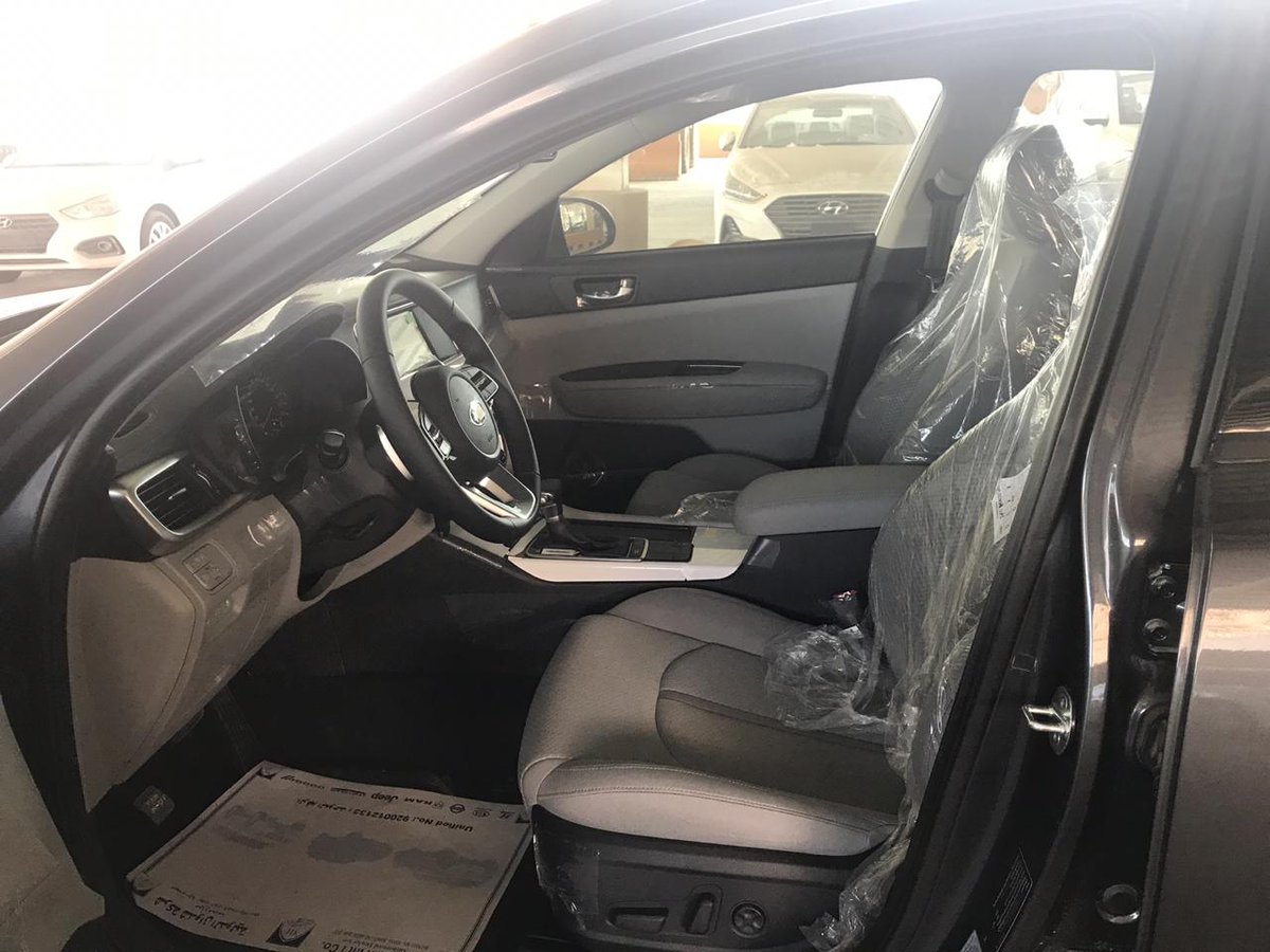 B100_VIP's tweet image. 🚗🚗🚗🚗🚗🚗🚗

معرض التركي للسيارات 

بمكة المكرمة متوفر الان كيا اوبتيما 2019 نص فل 

سقف بانوراما اربع كاميرات 

وارد الجبر 

السعر 81500 غير الضريبة

ج/ 0556965257

🚗🚗🚗🚗🚗🚗🚗

رابط الانظمام للقروب واتساب / bit.ly/2EHQDkj        

🚗🚗🚗🚗🚗🚗🚗