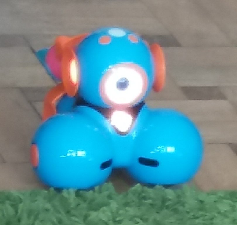 mariebyrn's tweet image. Good fun @CWCoderDojo this afternoon with @TechAgeKids project to launch "Eggs" in to a box @WonderWorkshop @CoderDojo #Tech4kids