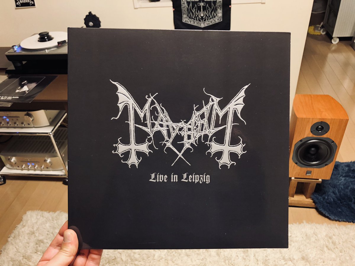 ultras_1895's tweet photo. Leipzig no tt me lembra do clássico Live in Leipzig do Mayhem.

TRUE NORWEGIAN BLACK METAL 🇳🇴

#Leipzig #Mayhem #LiveInLeipzig #BlackMetal #Flamengo #CRF #SabadoDetremuraSDV #FLAxFLU https://t.co/OdU71g433c