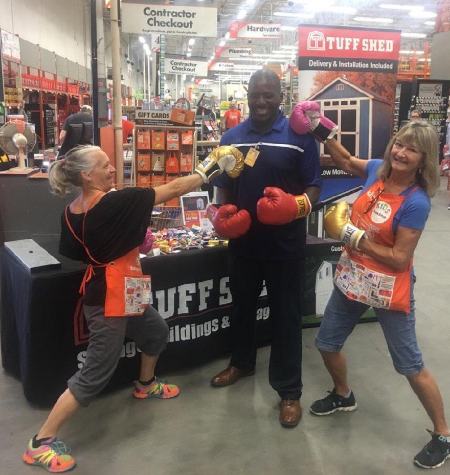 depotman78's tweet photo. Fighting for Tuff Shed sales in Pace. Kobe is driving our 3 for free and 5% statement credit promotions when you pay with your Home Depot Consumer Credit Card. Helen and Kathy couldn't resist getting in on the fun with our Kids Workshop. @gjasonwood23 @KeithR_HD @KelliTawney https://t.co/BrLUxhfRU6