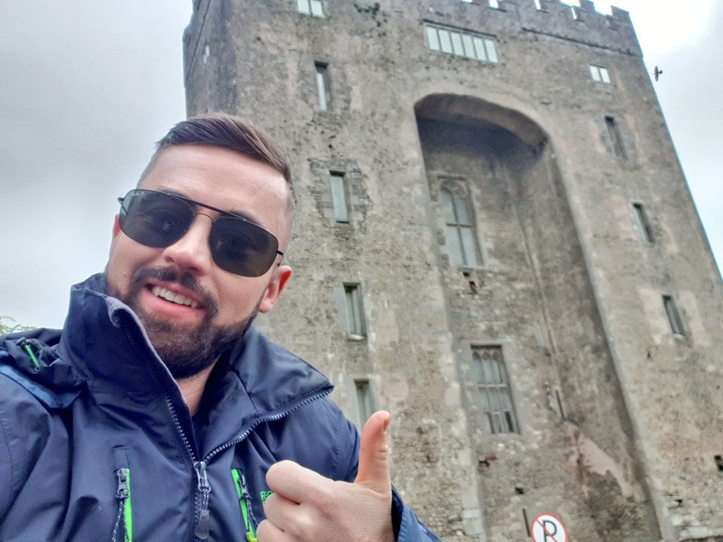 deric_tv's tweet image. Delighted with the extension!! Can you name the castle?? #TheWildLife 🤪🏛🇮🇪