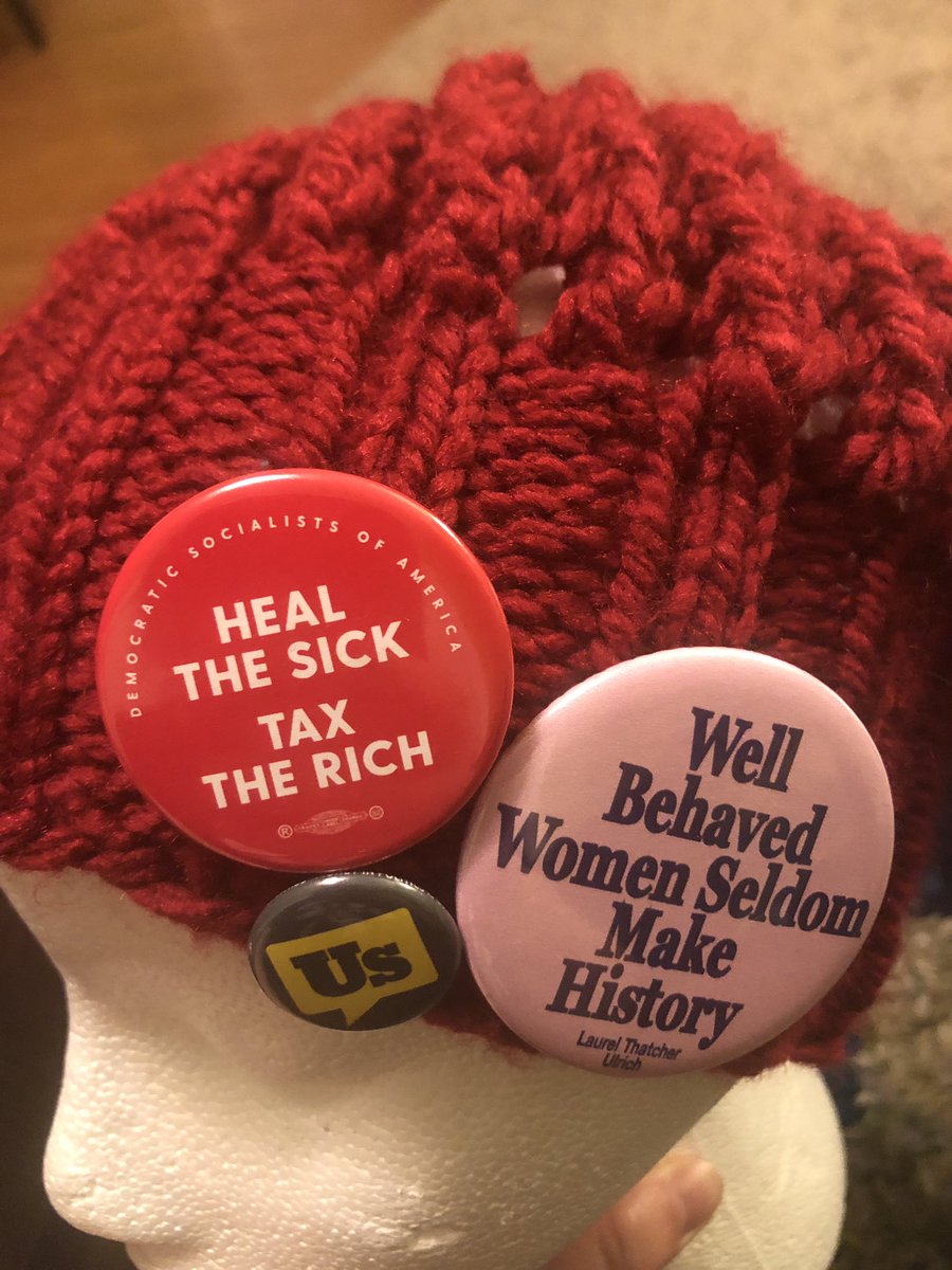 RedBeretsM4All's tweet photo. @VegaSpeaks I served in the military which I’m not particularly proud of—now I use my voice to speak out against endless, for profit war. People are starving &amp; in our country we have mass poverty &amp; millions w/out insurance. Bernie helped me believe change was possible🔥

#RedBerets
#WhyIBern https://t.co/ZprkThehjx
