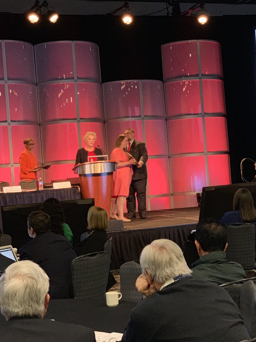 DrDHogue's tweet photo. Bronze Award for our leader!! Congrats to an awesome leader and friend! #leadership #AFMRD #GME  @DrJenHH @YumaRegional @jimdearingdo @doctorakdiaz @TheAFMRD @DrNAlsaiegh @vrk_g @SteveBrownMD https://t.co/vt77Oi53en