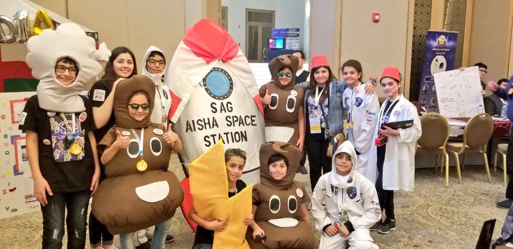 Natasha1ah's tweet photo. A glimpse of our 1st day at Arab Robotic competition in #jordan 🇯🇴🇯🇴  with our team SAG-Small and Genius #SAG #3sessions #core_values #project #robotandDesign #RoboticCompetition @MakAishaSchool https://t.co/zg7W228Zsw