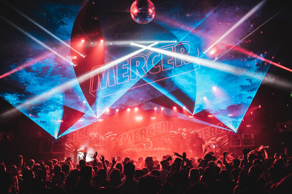 Shout out to the Disco Ball✨