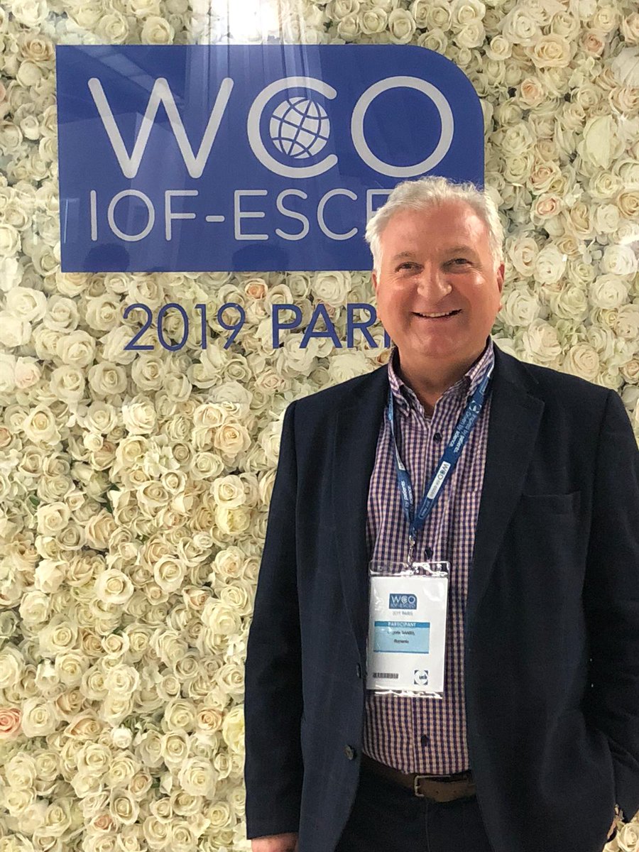 SROBMS's tweet photo. Dr. Daniel Grigorie, #SROBMS president, at the #OsteoCongress in #Paris.
#bone #osteoporosis #Romania https://t.co/uhwHvvDeZ8