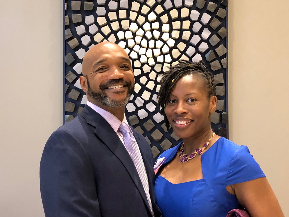 cphillips607's tweet photo. My wife looks fantastic! #Blesses https://t.co/XbRuITzCdF
