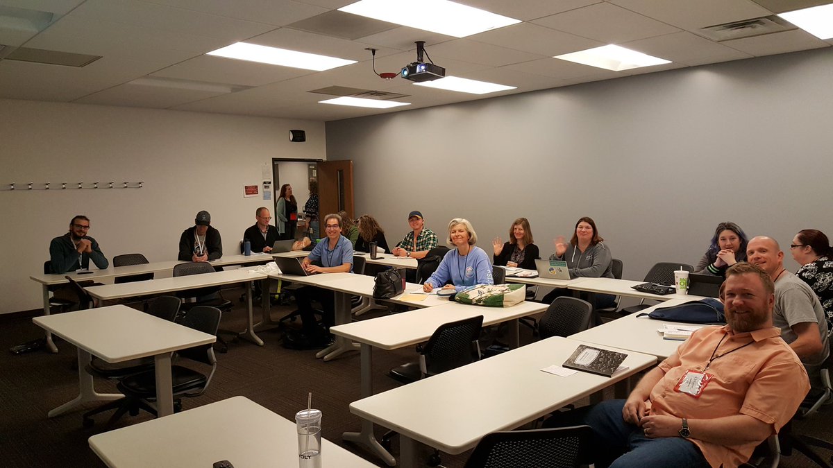 toddkleinhans's tweet image. Had a great turnout for my session, &quot;Storing Images in a Database - Tips and Techniques&quot;

#SQLSatCOS #SQLSat830 #sqltacos