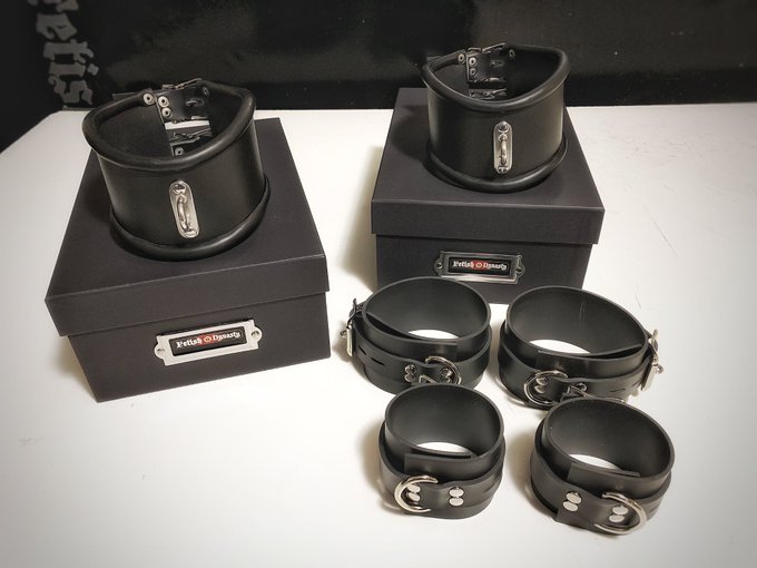 rubber_couple