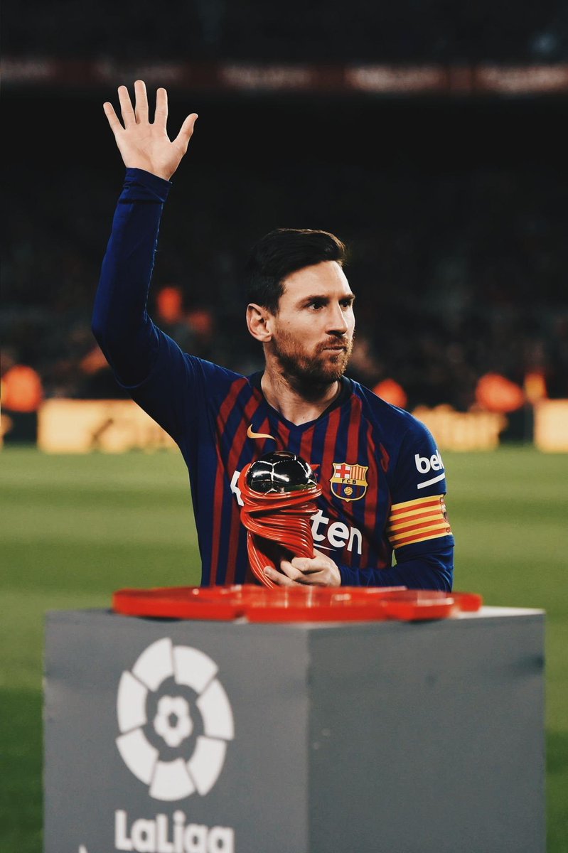 thenextbarca's tweet photo. Player of the "month". https://t.co/g6kz0qsNQF