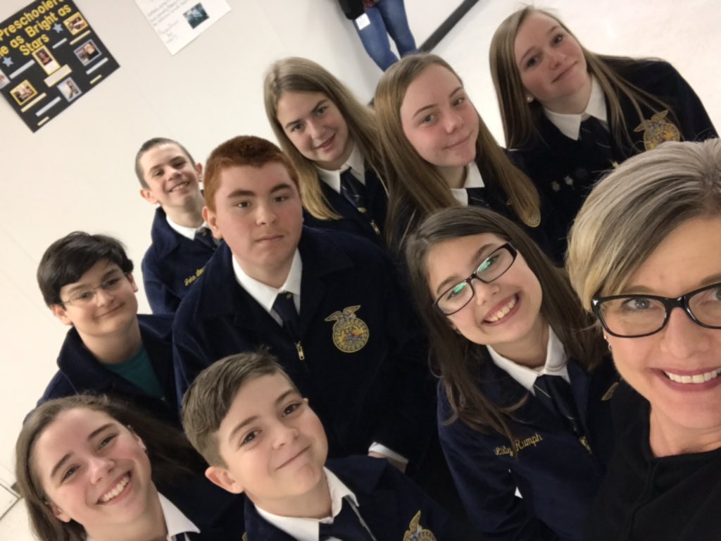 Tonya Rowe tweet media